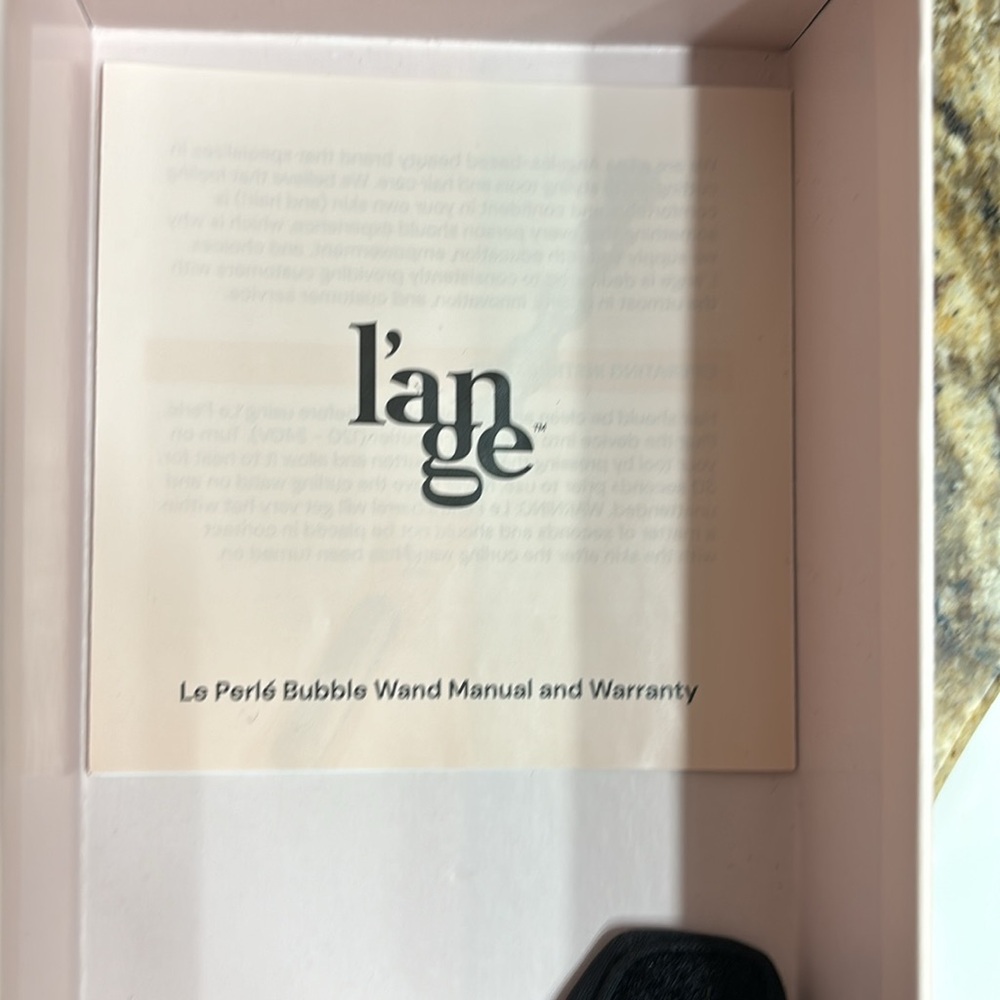 Lange bubble wand. Used one time. Comes with box, instructions, heat glove - Picture 4 of 4